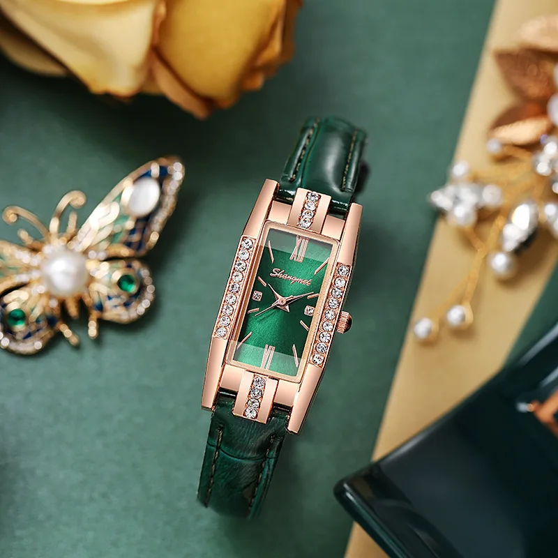 Vintage Rhinestone Rectangle Women's Leather Watch - Image 5